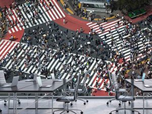 Pedestrians Crossing, Shibuya Ward, Tokyo, Japan 12' x 8' (3,66m x 2,44m)