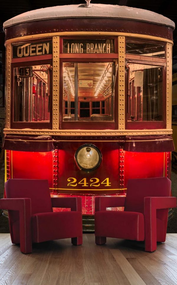 Old Toronto Street Car 6' x 9' (1,83m x 2,75m)