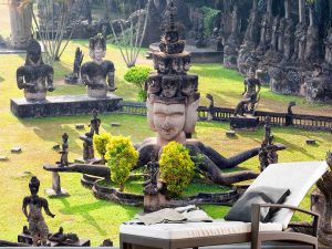 Buddha Park in Vientiane, Laos 9' x 8' (2,75m x 2,44m)